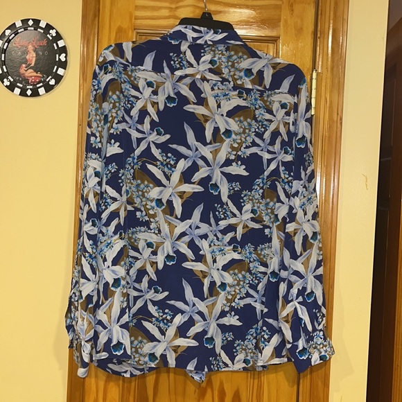 Tommy Bahama Long Sleeve Button Up - Picture 2 of 2